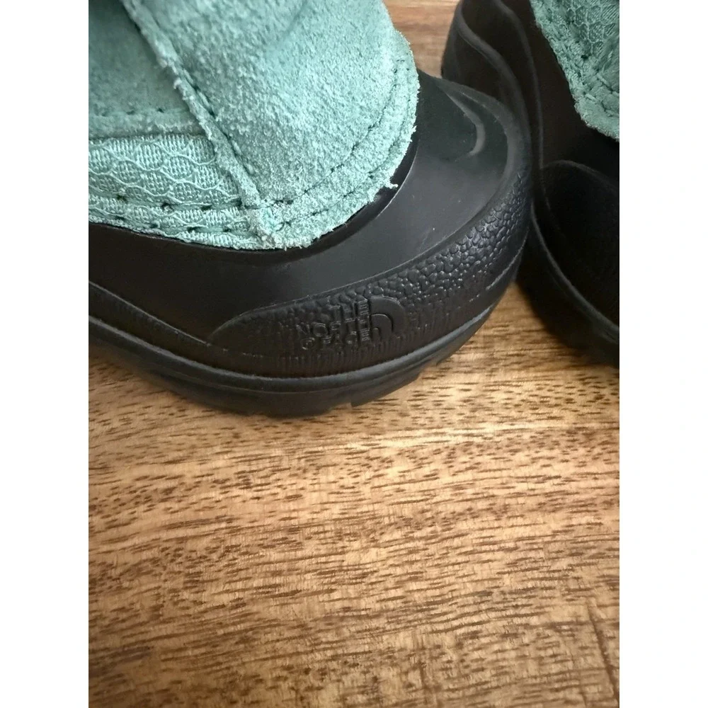 North Face Toddler Alpenglow II Waterproof Snow Boot Pull-On Size 4